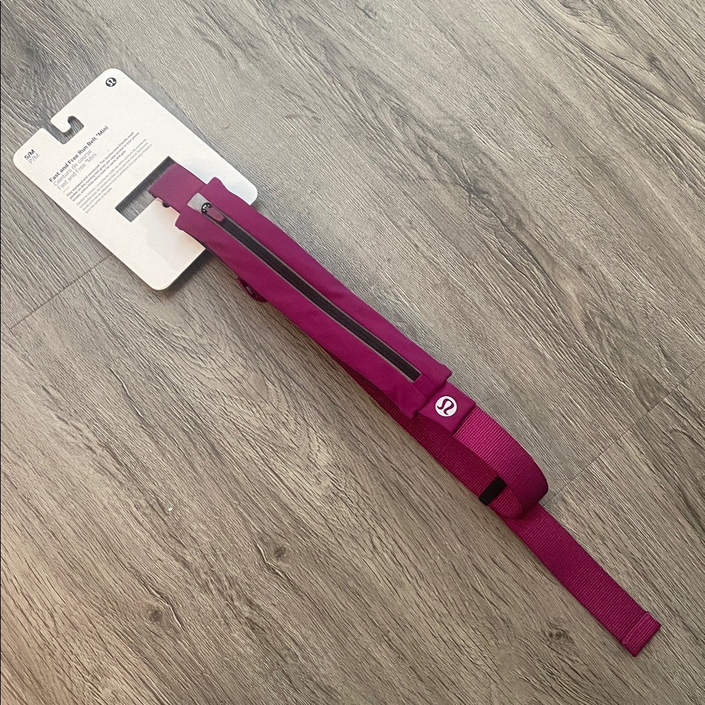 Lululemon Fast and Free Run Belt Mini - Picture 2 of 5